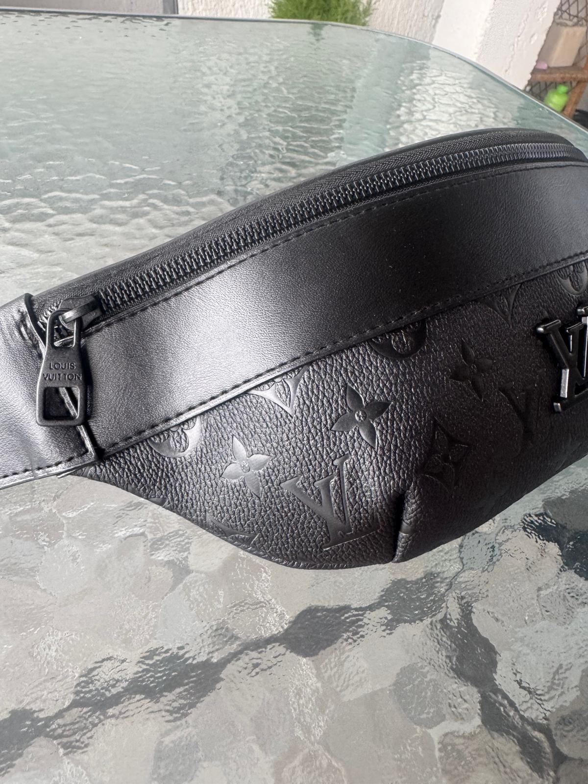 Louis vuitton ( dark edition)