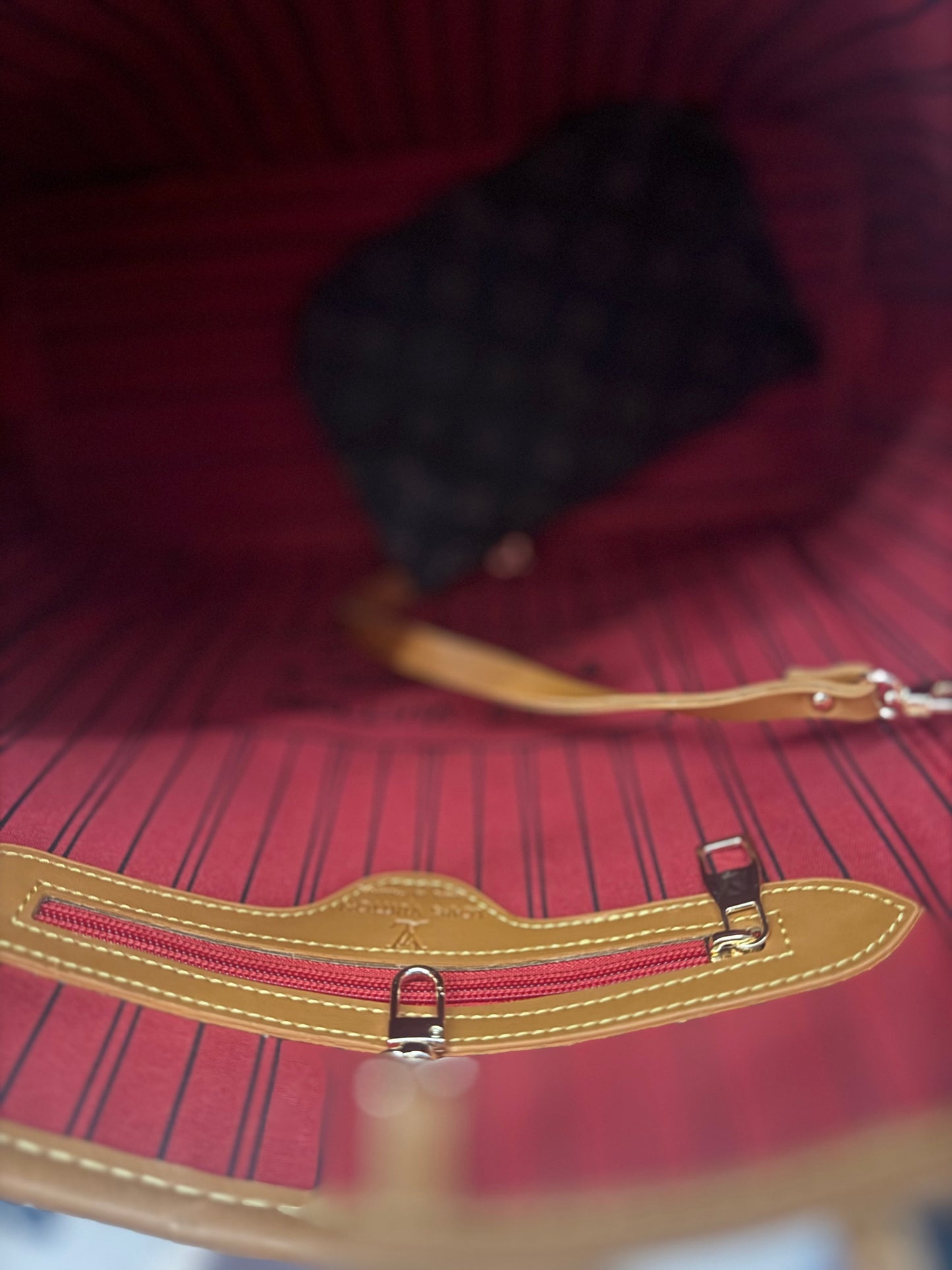 Louis vuitton neverfull (novi modeli)