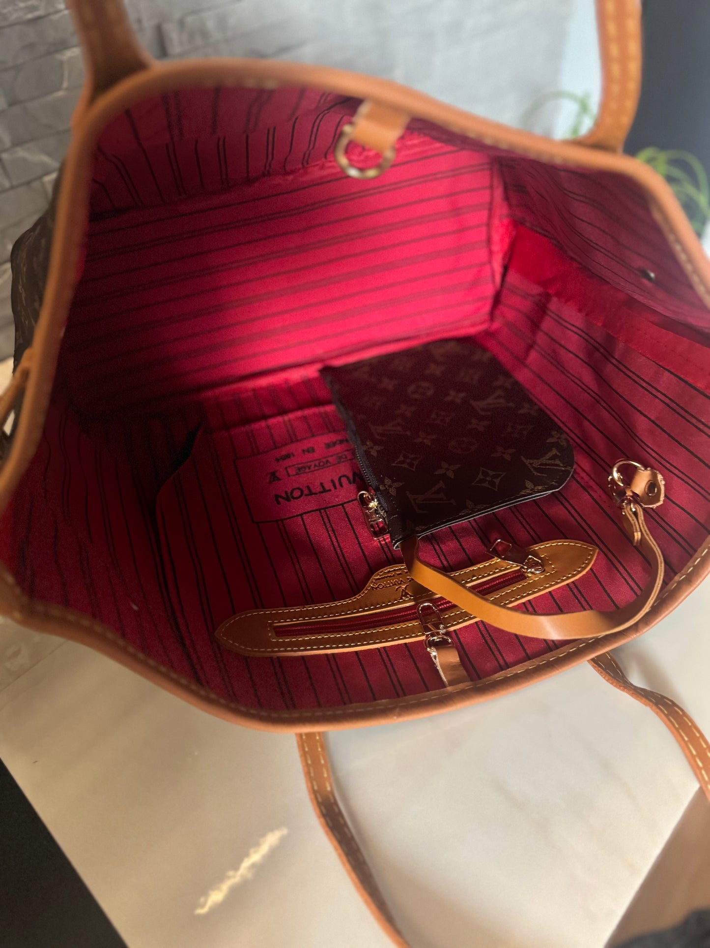 Louis vuitton neverfull (novi modeli)