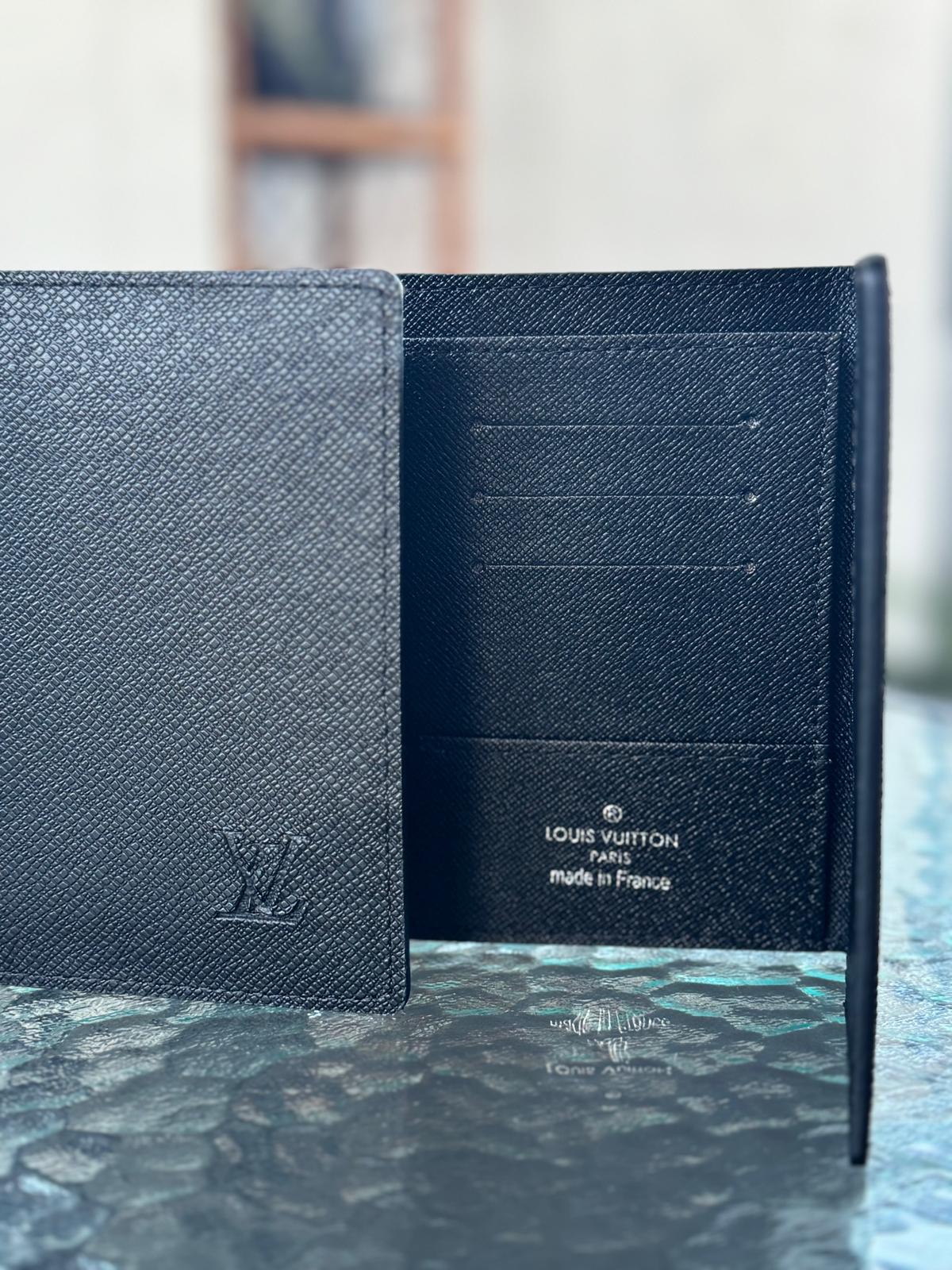Louis Vuitton Novčanik za Kartice i Putovnicu UNISEX