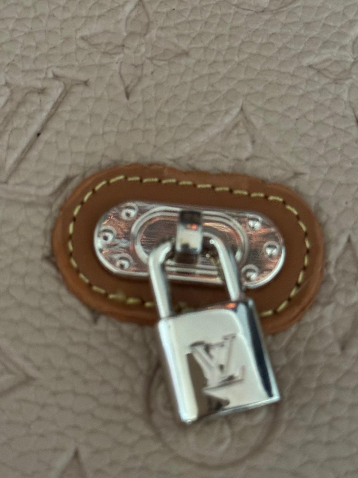 Louis Vuitton Exclusive