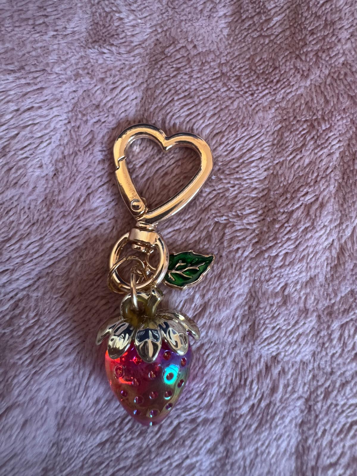 Dodatak za torbice - Jagoda