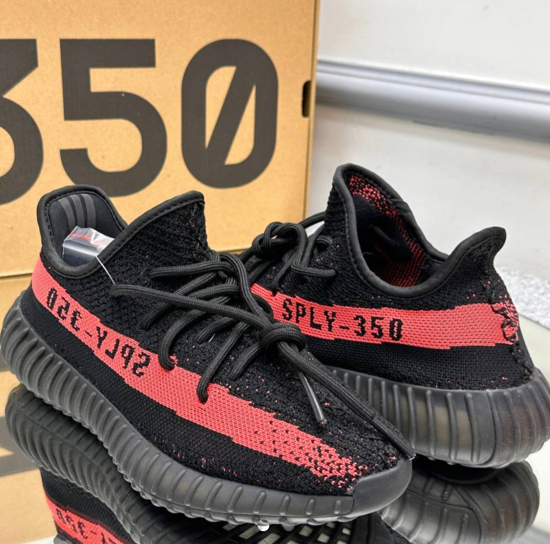Yeezy boost 350 V2                       Cored Red Black