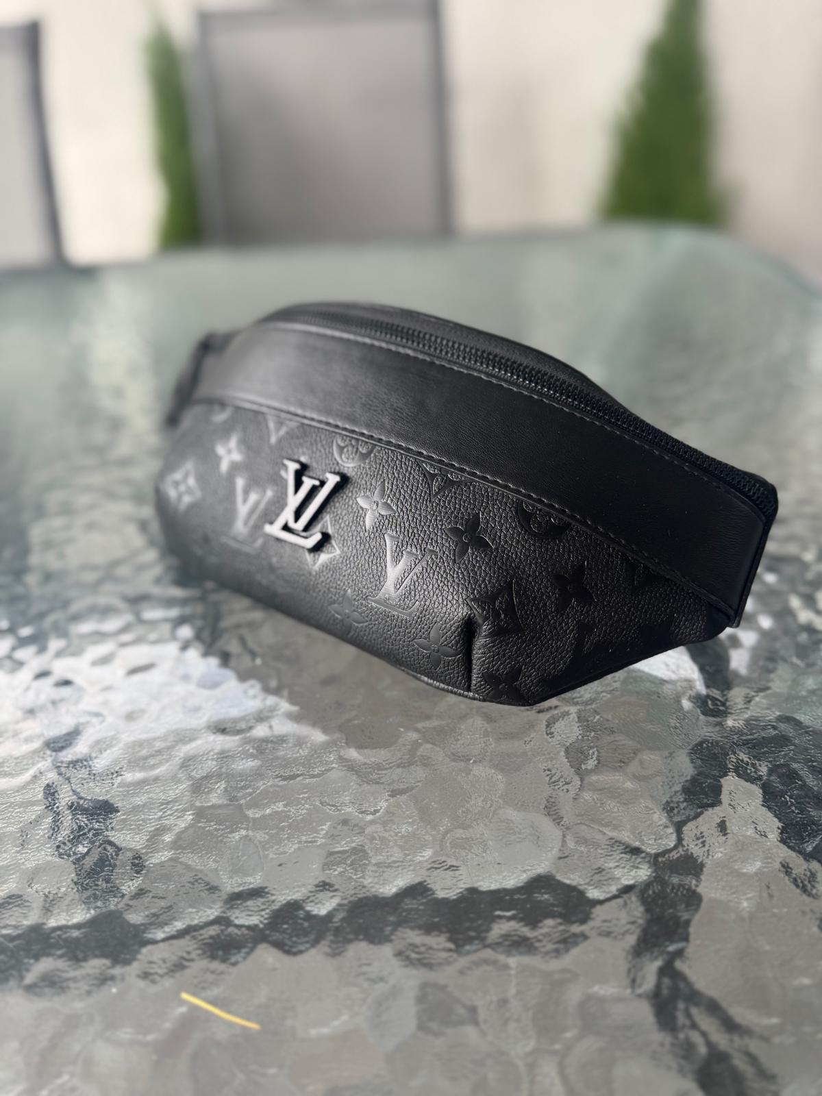 Louis vuitton ( dark edition)