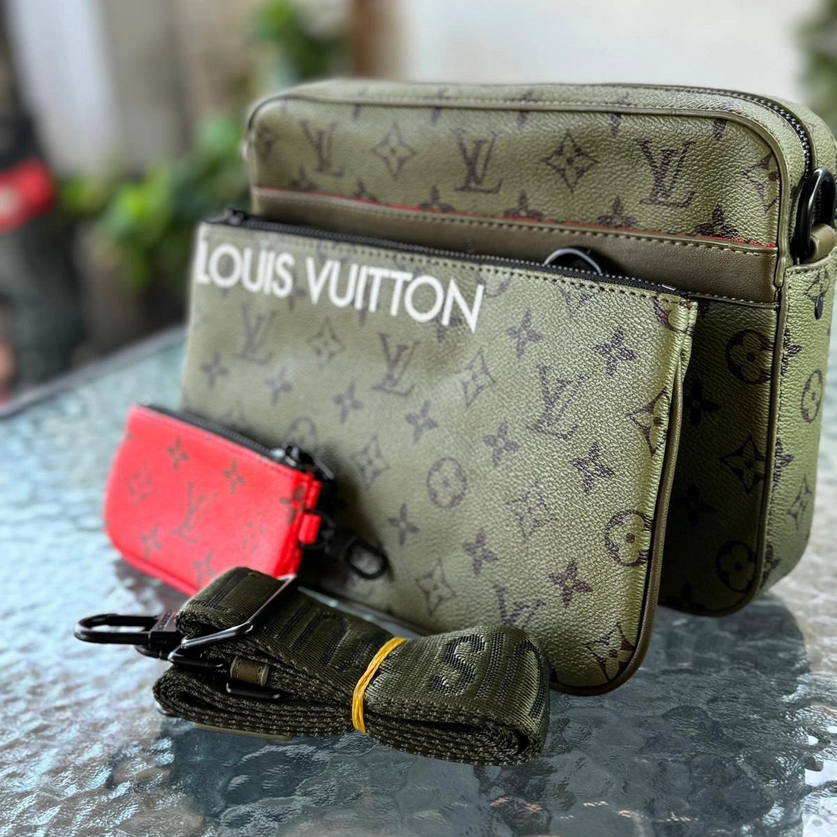 Louis Vuitton 3 u 1 muške torbice