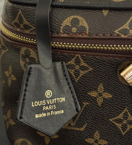 Louis vuitton monogram venus bag