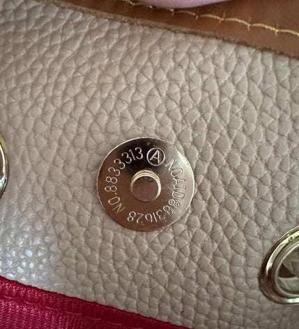 Louis Vuitton Exclusive