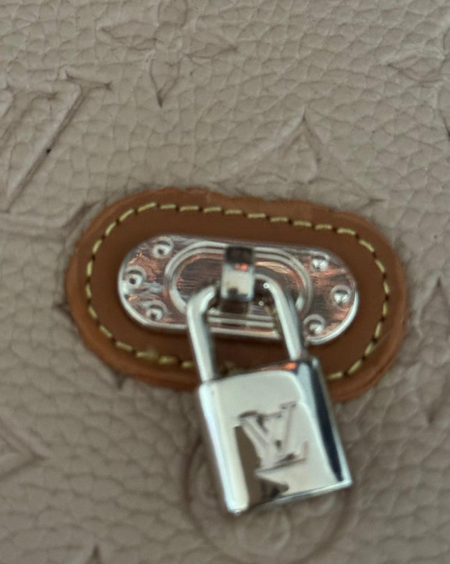 Louis Vuitton Exclusive