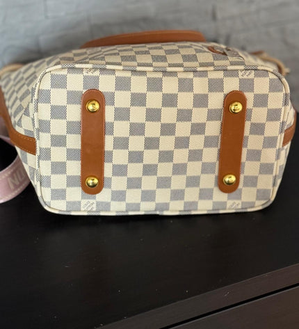 Louis Vuitton Exclusive