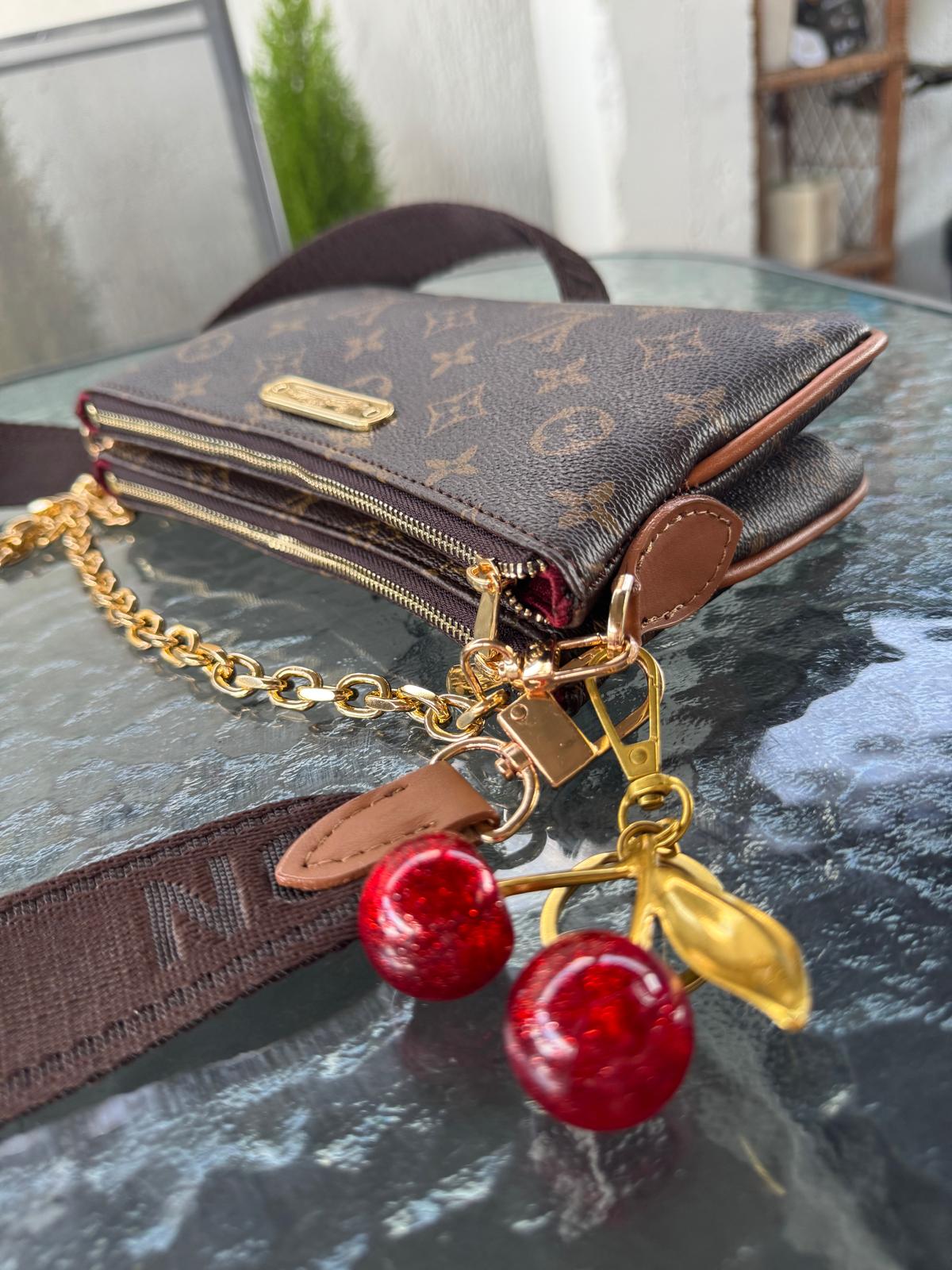 Louis Vuitton " Cherry "           NOVI MODEL 2025