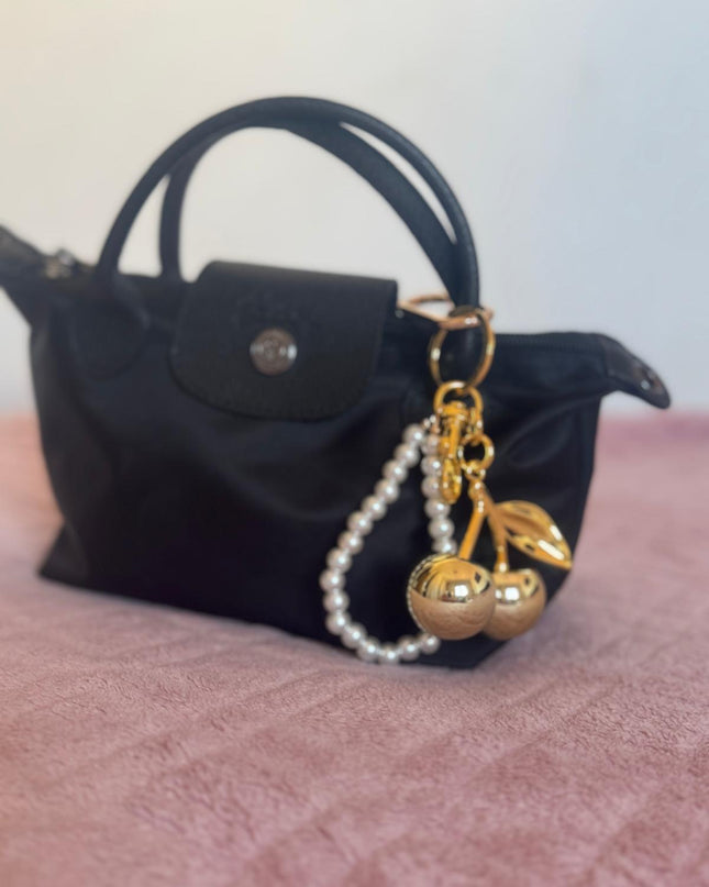 Dodatak za torbice- trešnja