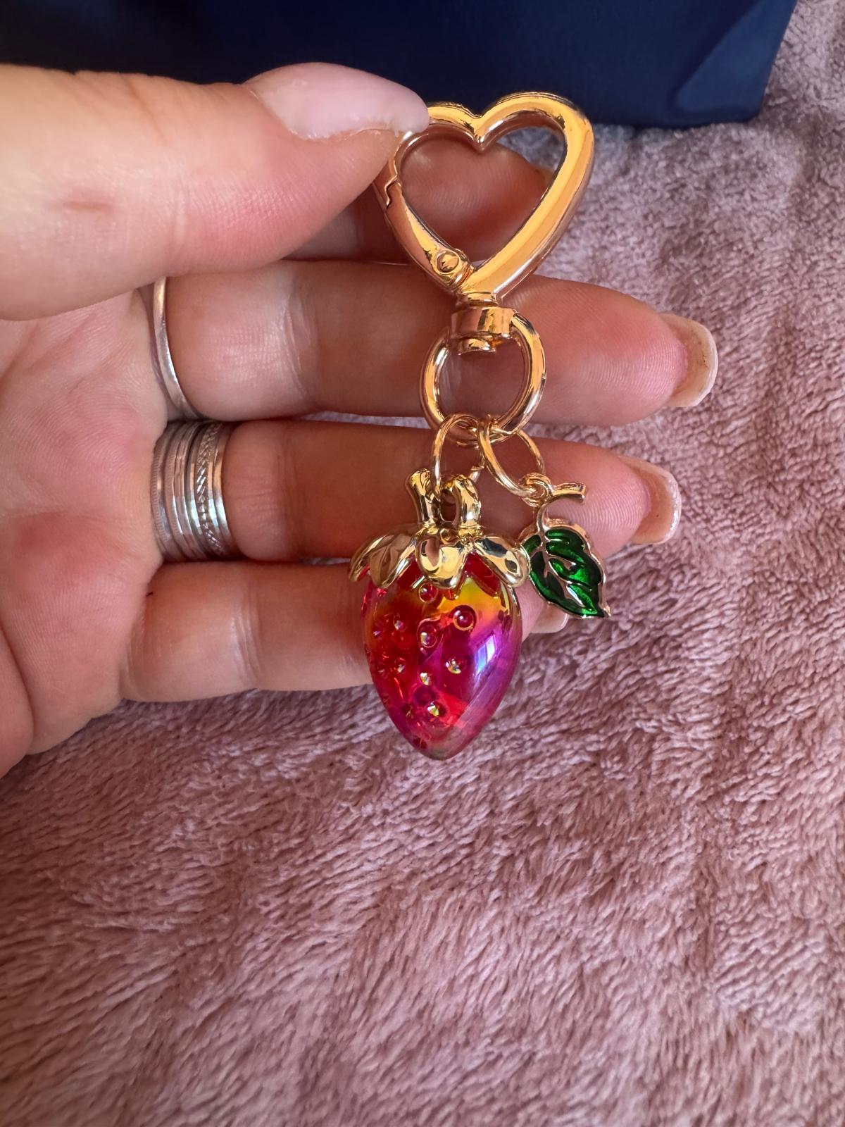 Dodatak za torbice - Jagoda