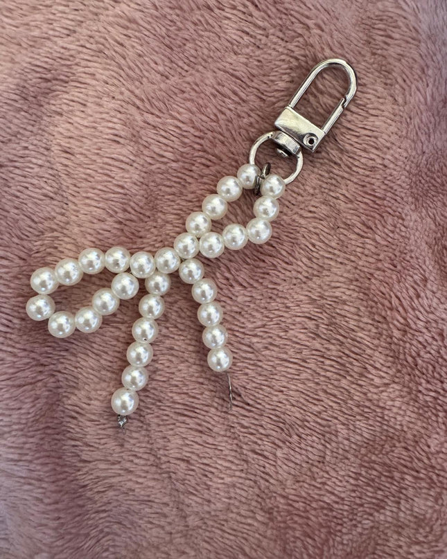 Dodatak za torbice - mašna od perla