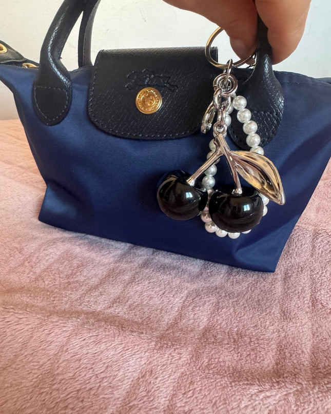 Dodatak za torbice- trešnja