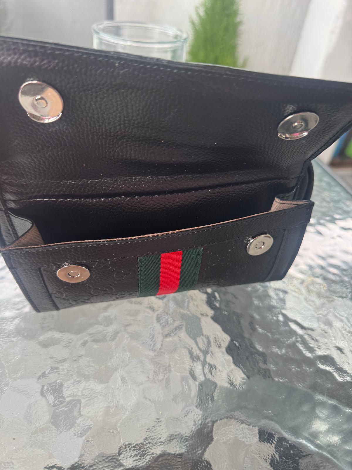 Gucci ( dark edition)