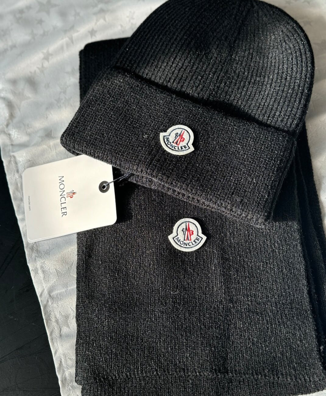 Moncler kapa i šal