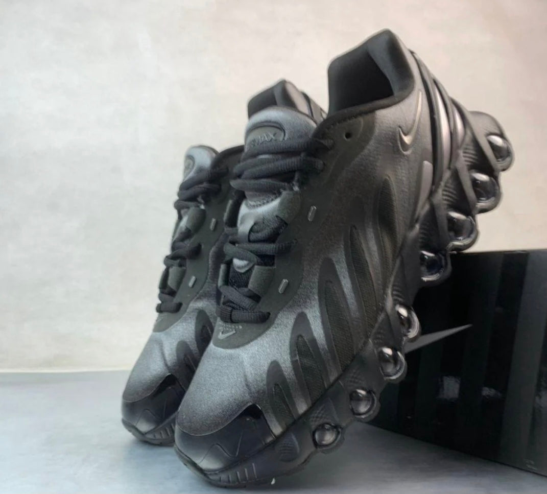 Nike Air Max DN8 black