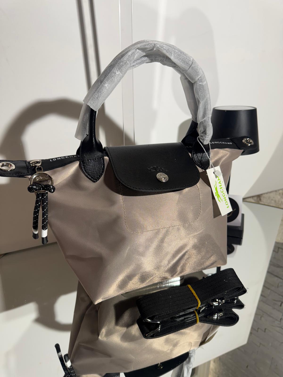 Longchamp "Energy" Veličina(M)