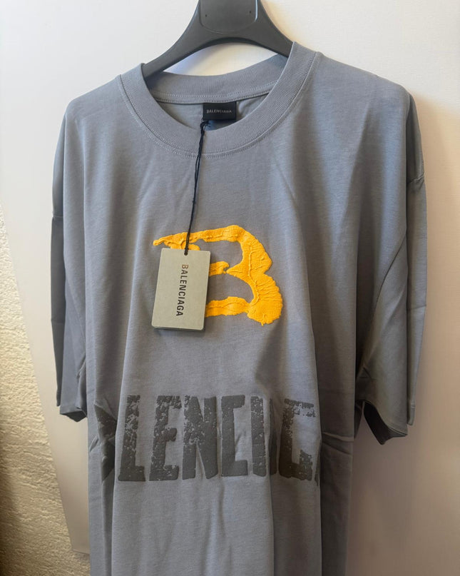 Balenciaga "Oversize"