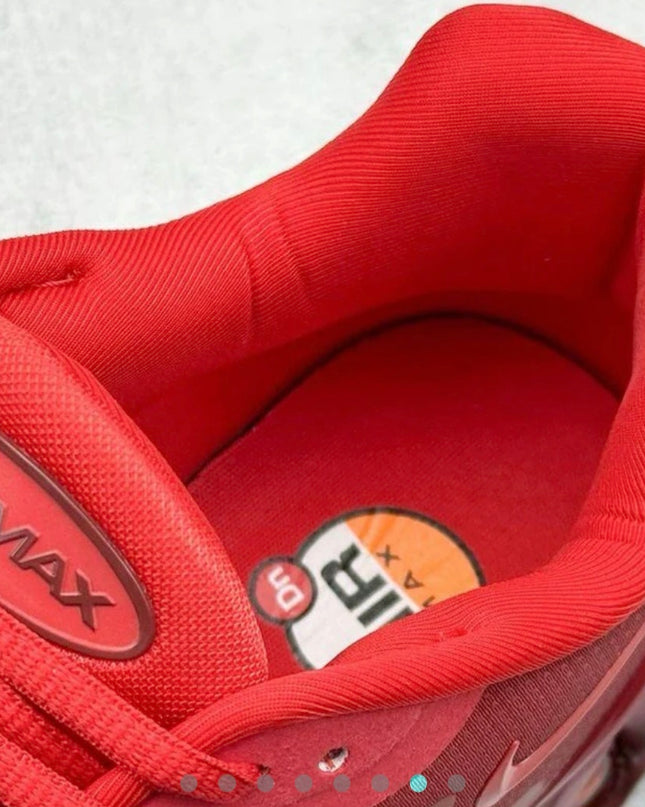 Nike Air Max DN8 Red