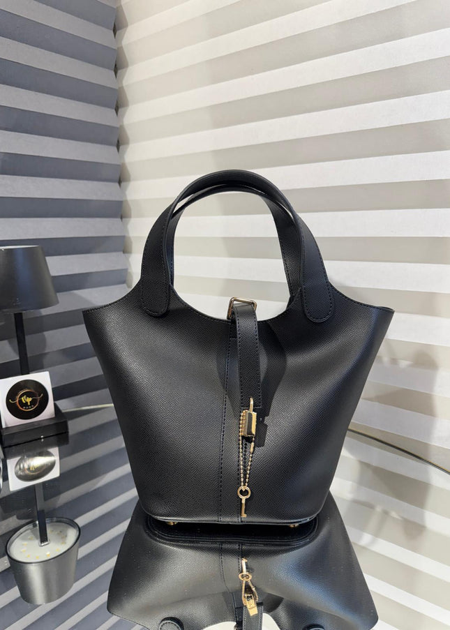 Hermes bucket bag