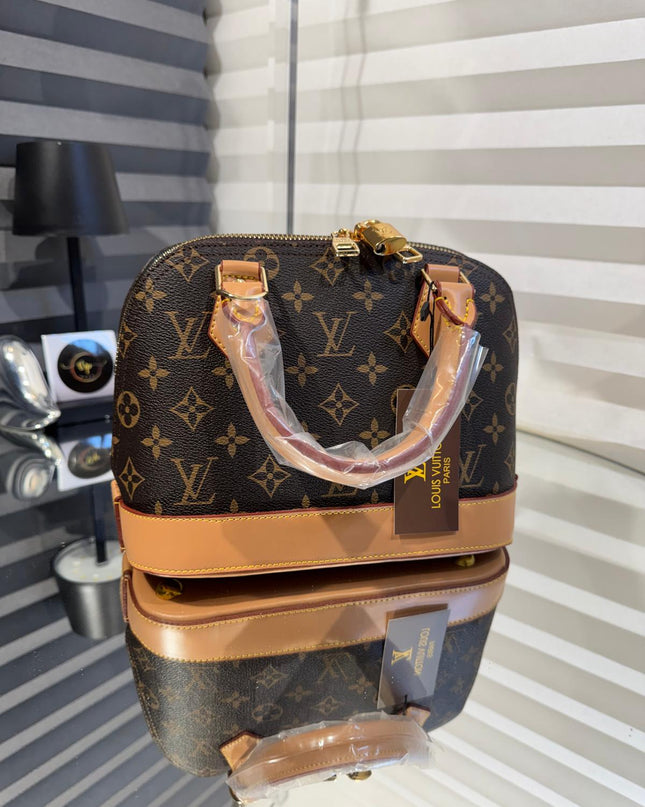 Louis Vuitton - "Alma"