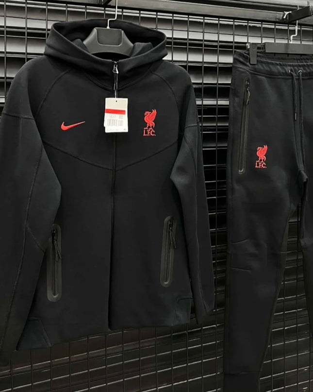 Nike Tech Liverpool