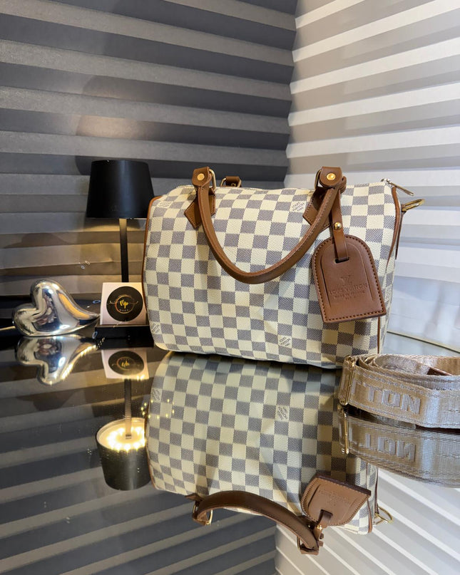 Louis Vuitton "Speedy"