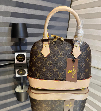 Louis Vuitton - "Alma"