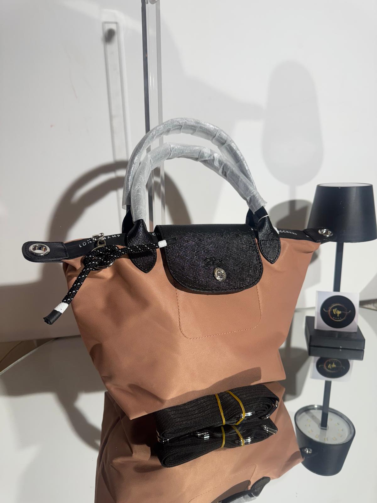 Longchamp "Energy" Veličina(M)