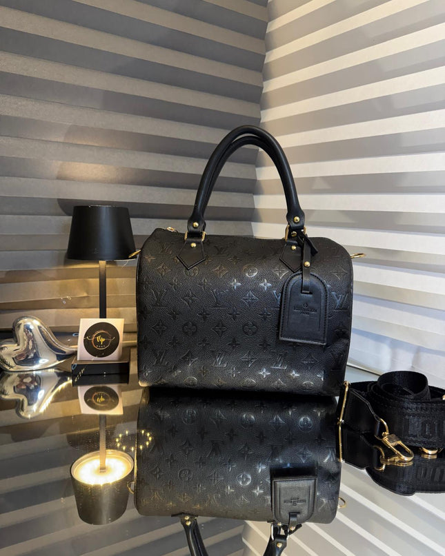Louis Vuitton "Speedy"