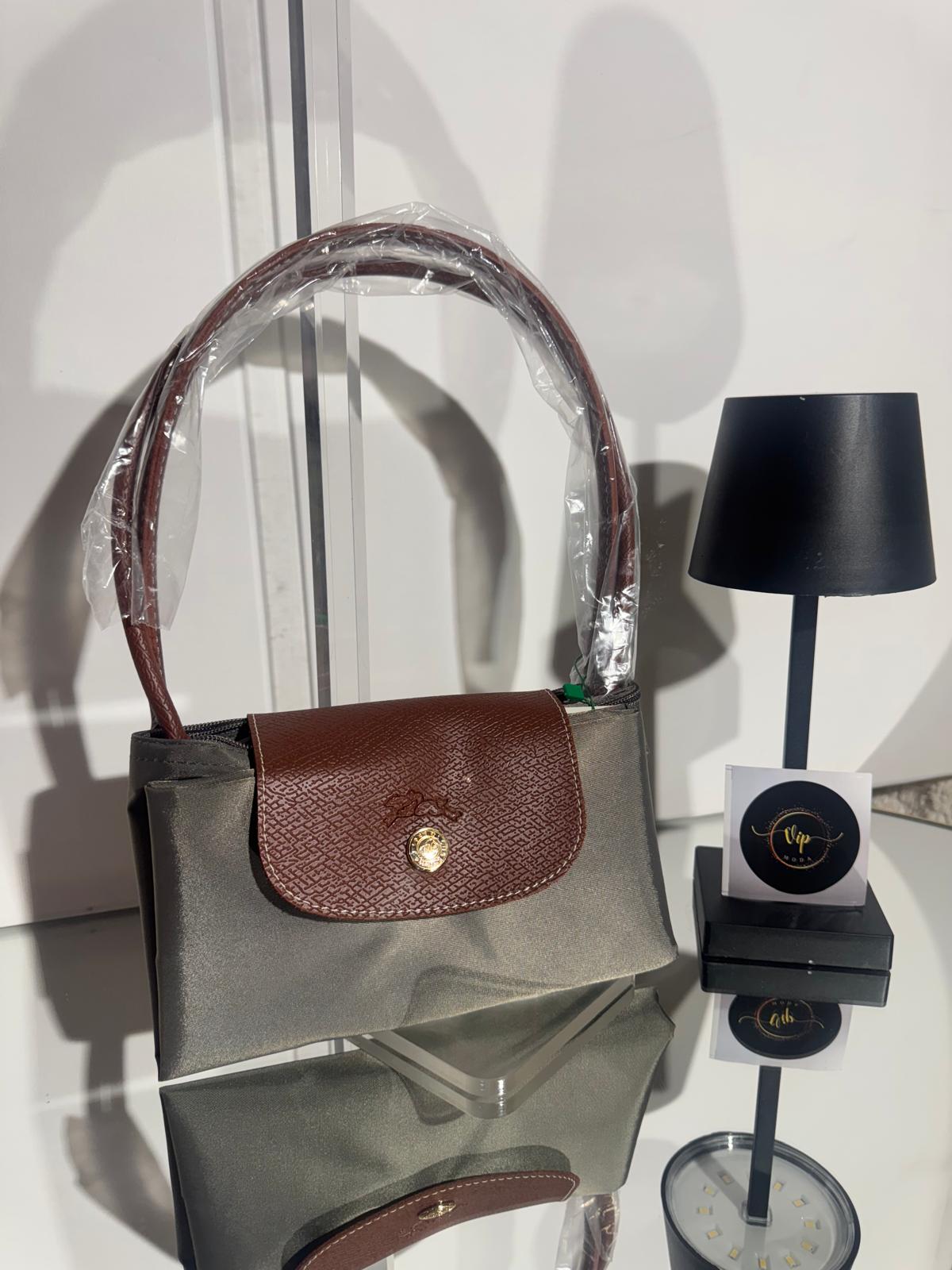 Longchamp ( Veličina M)