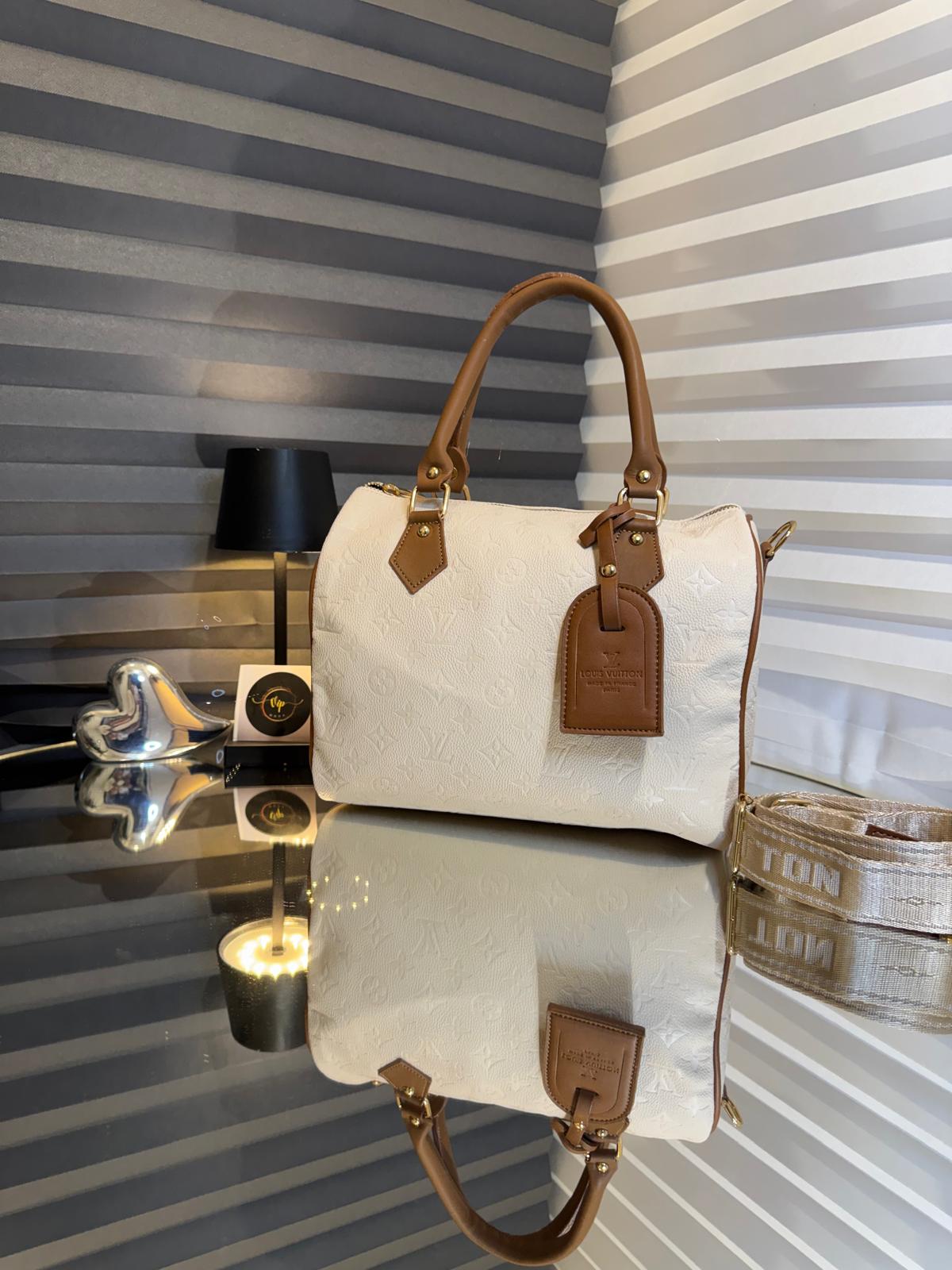 Louis Vuitton "Speedy"