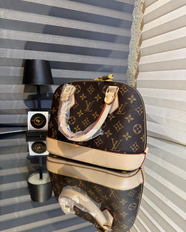 Louis Vuitton - "Alma"