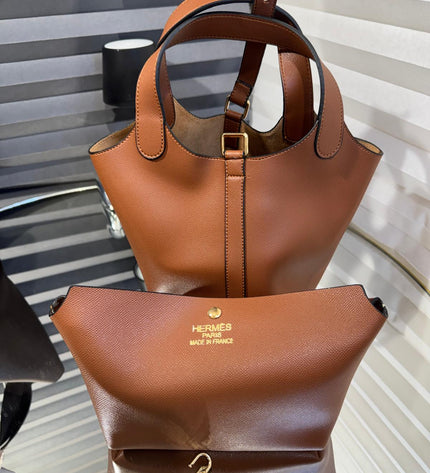 Hermes bucket bag