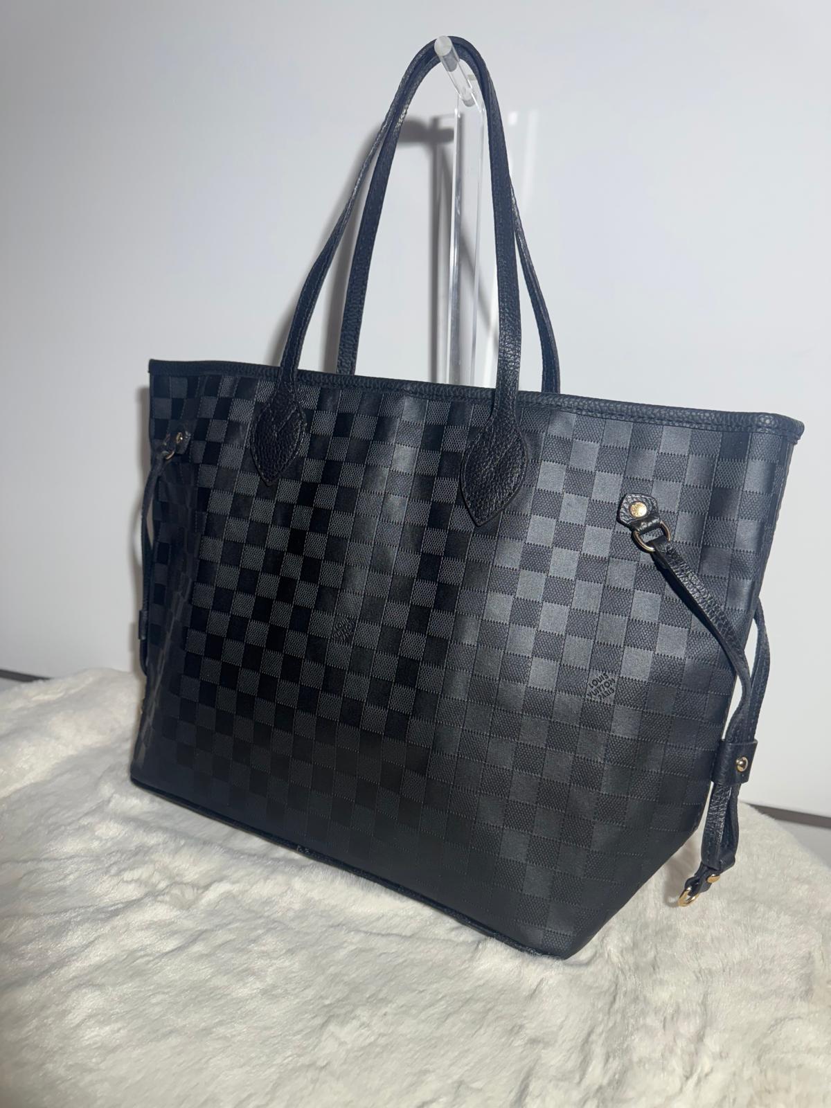 Louis Vuitton Neverfull