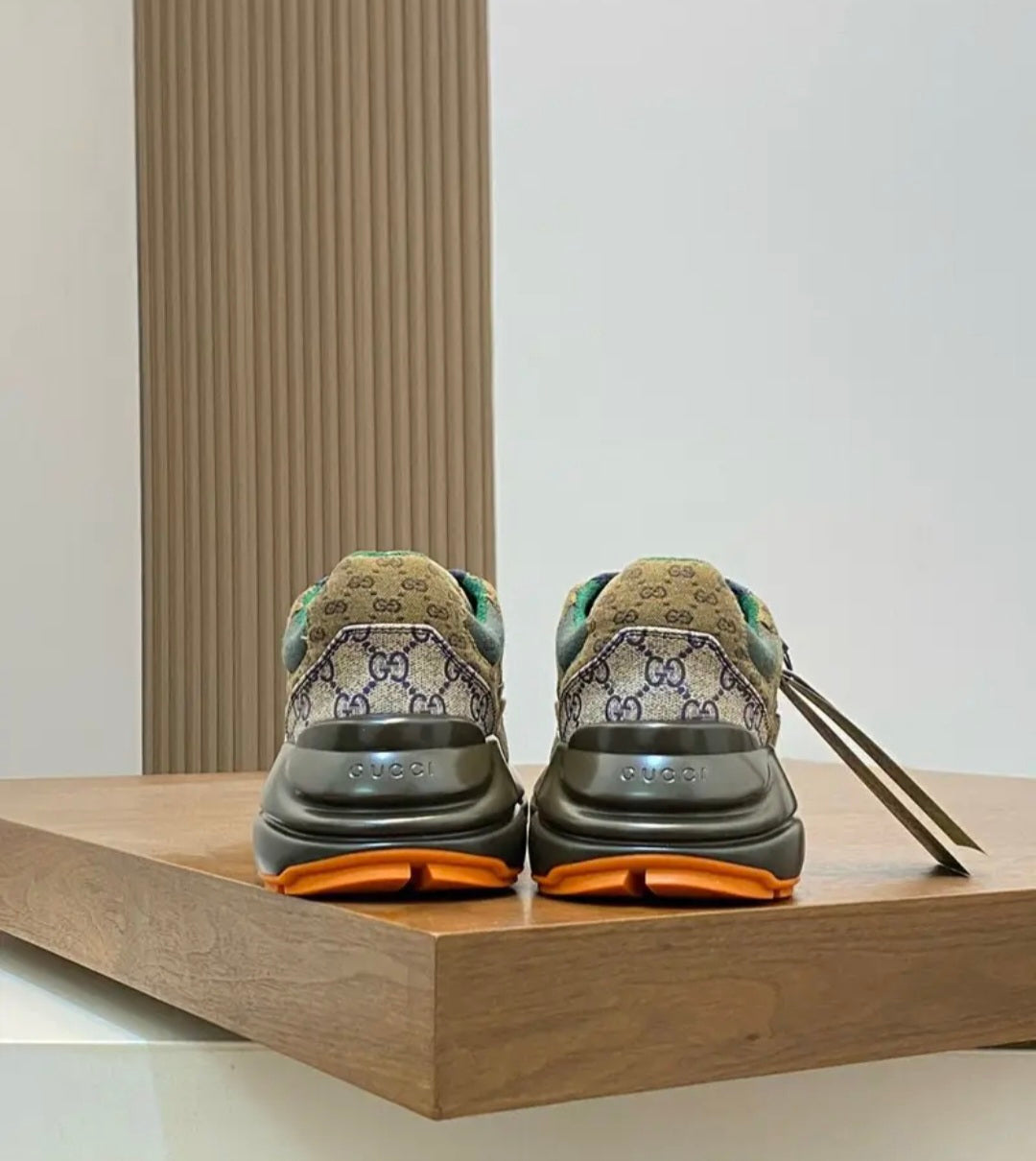 Gucci Rython "Beige Brick Red"