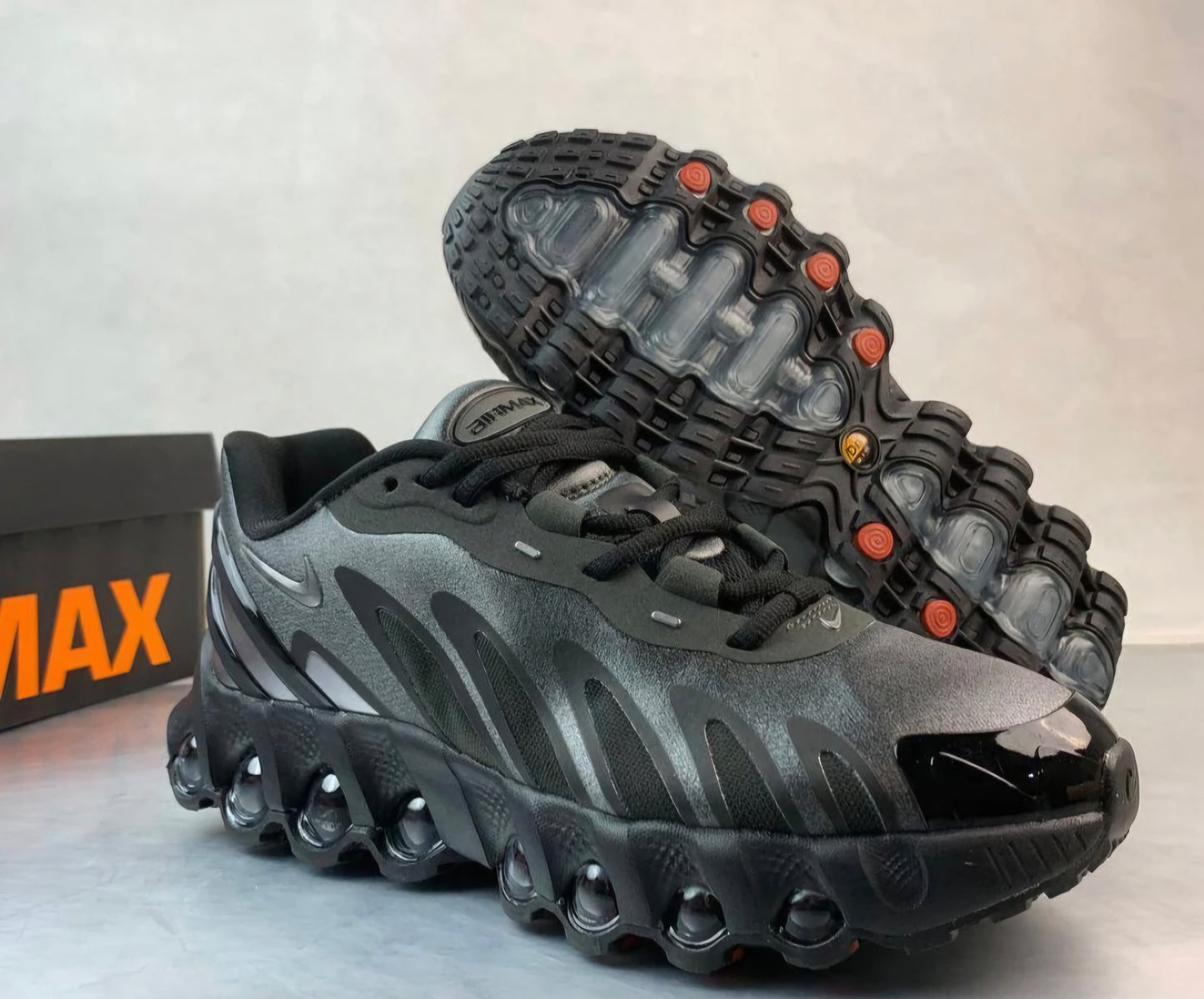 Nike Air Max DN8 black