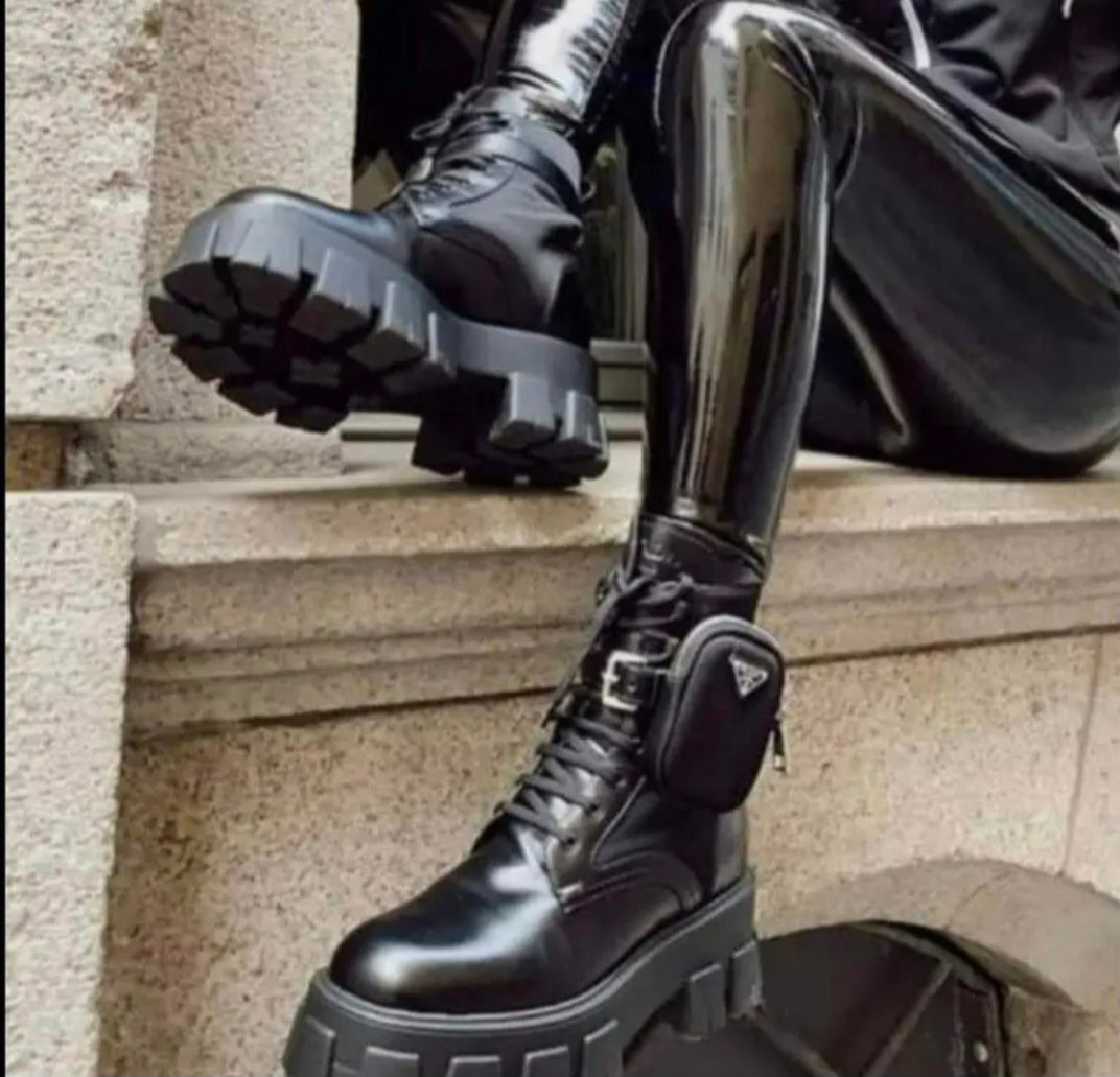 Prada Monolith Čizme Crne