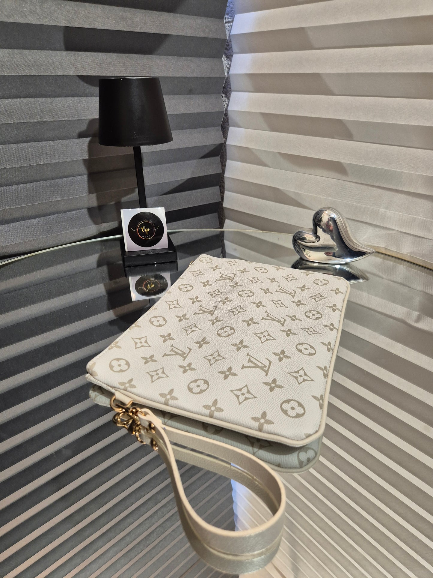 Louis Vuitton - Pismo torbica