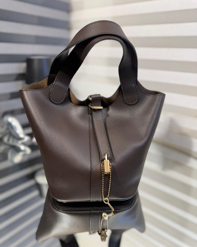 Hermes bucket bag