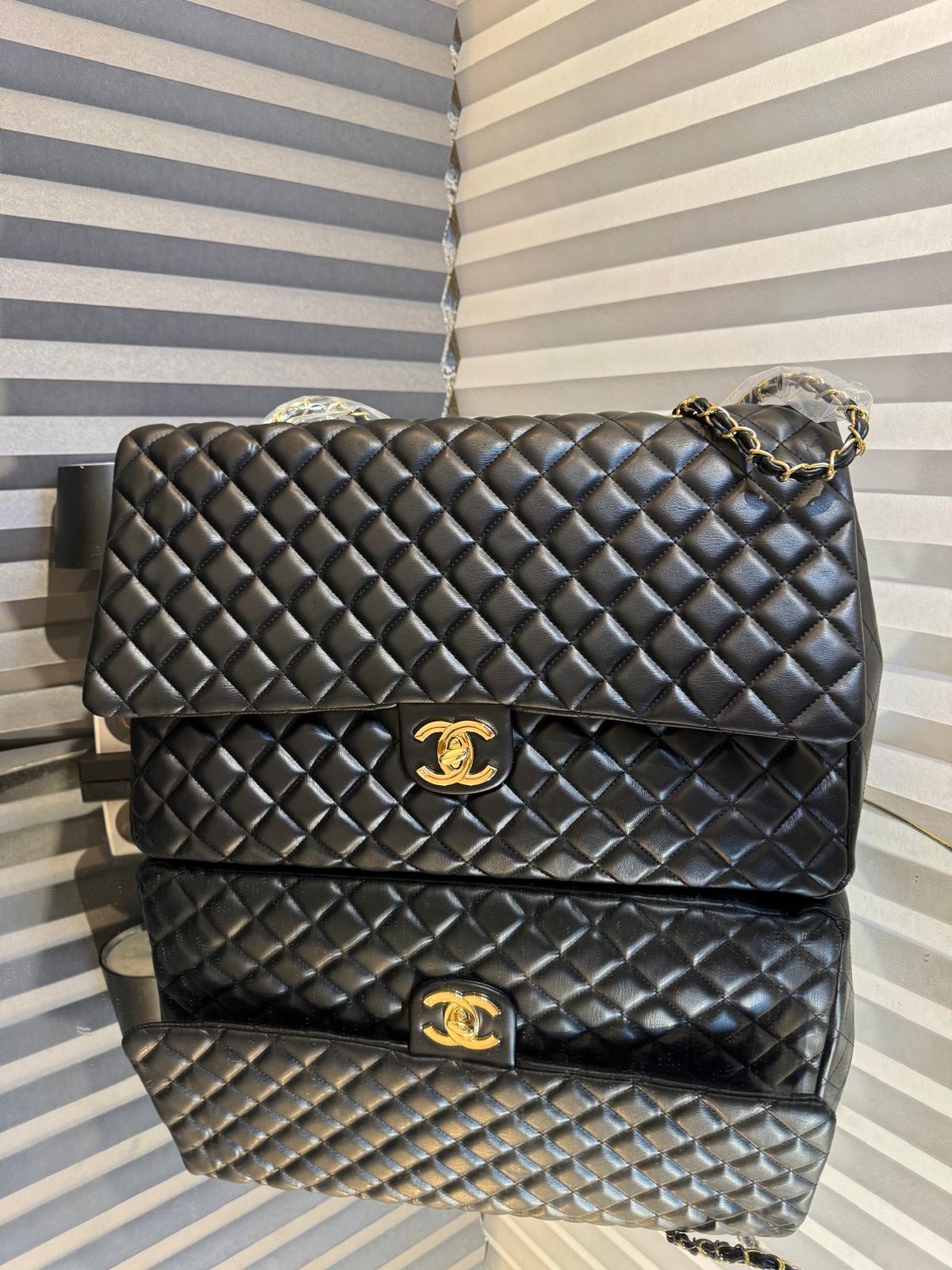 Chanel " XXL Elegance "