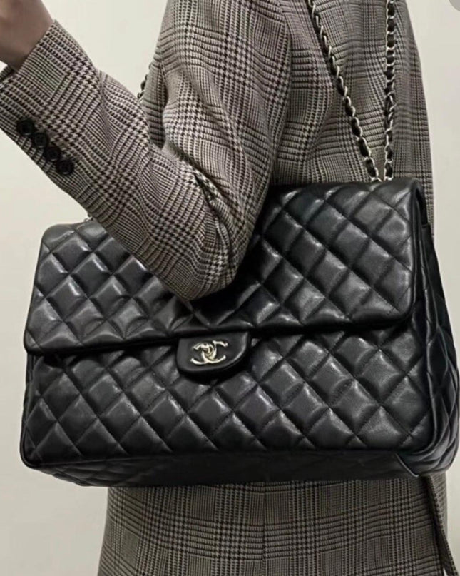 Chanel " XXL Elegance "