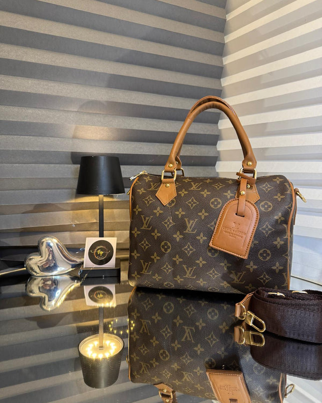 Louis Vuitton "Speedy"