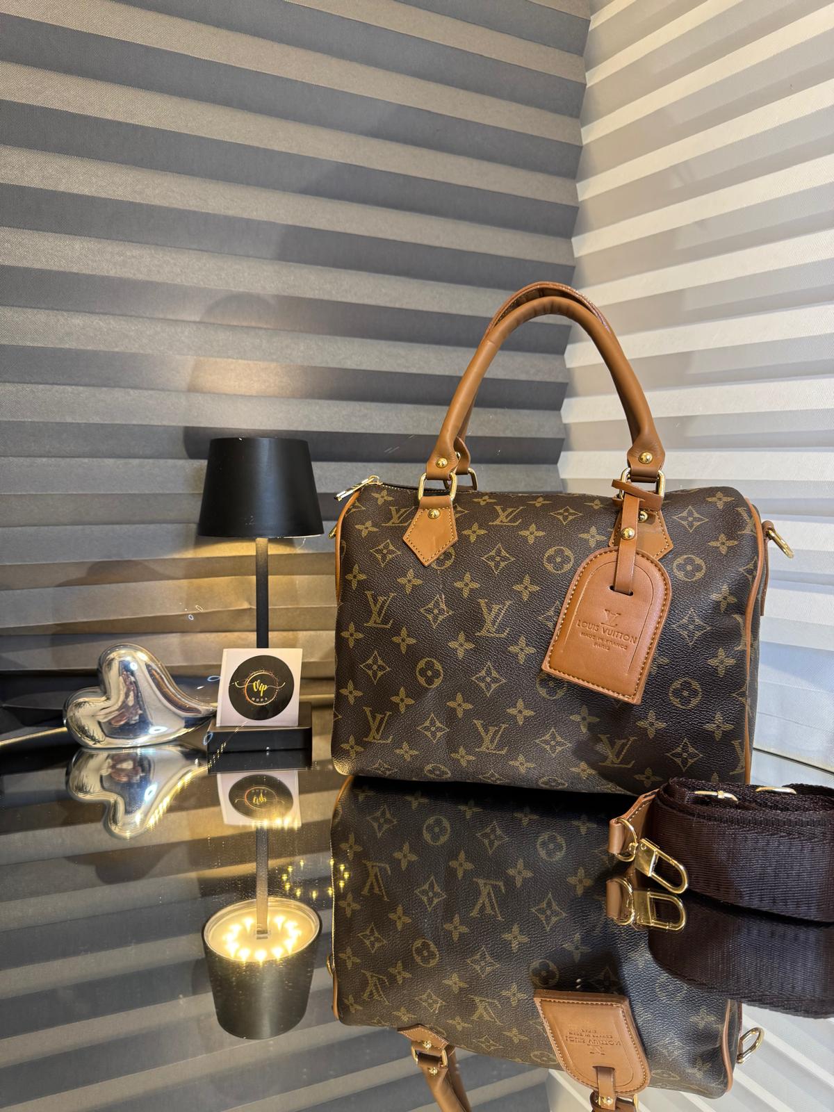 Louis Vuitton "Speedy"