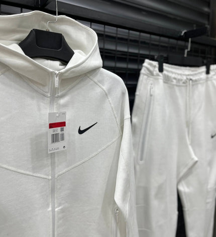 Nike Tech Fleece Nocta