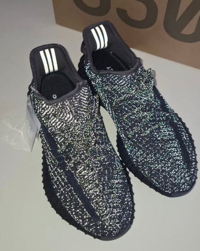 Yeezy boost " Static Black" - Reflective