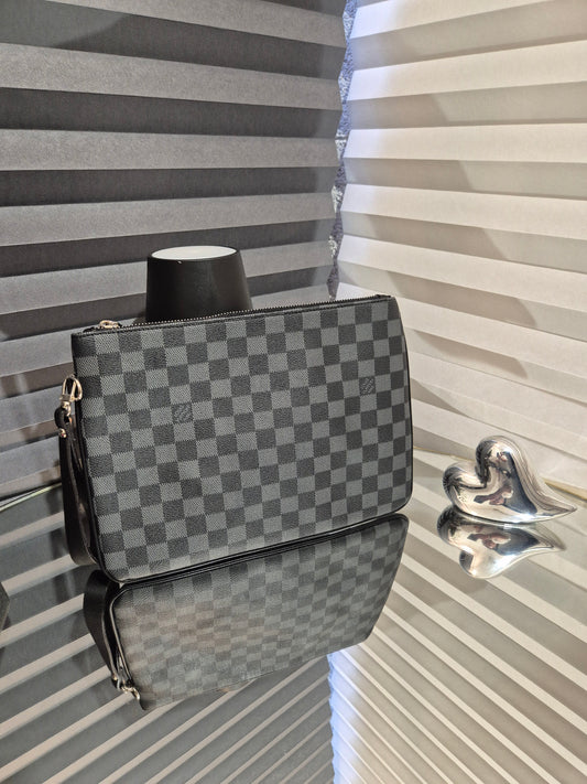 Louis Vuitton - Pismo torba