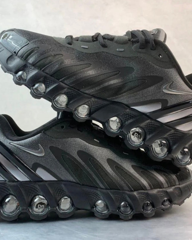 Nike Air Max DN8 black